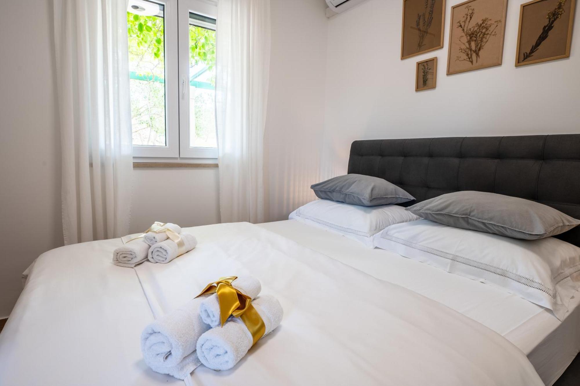 Villa Mista Sutivan Zewnętrze zdjęcie